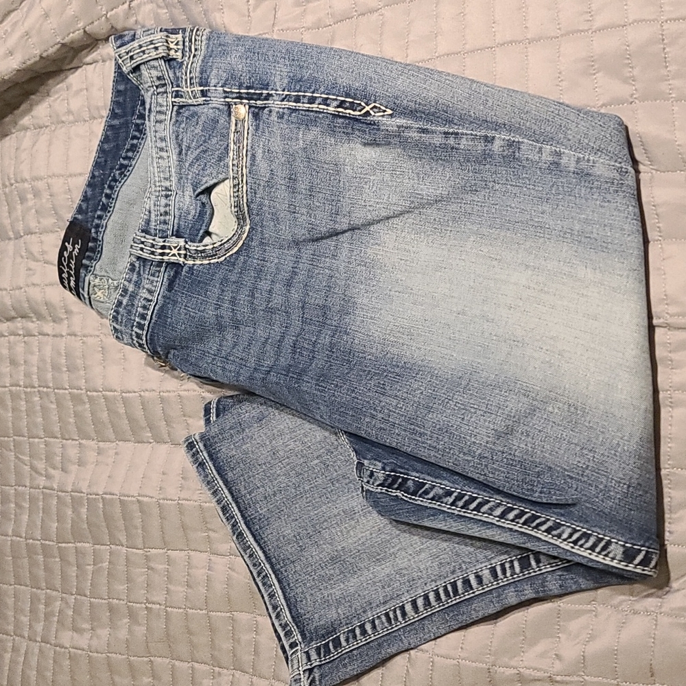 Maurices Plus Size 24 Capri  jeans